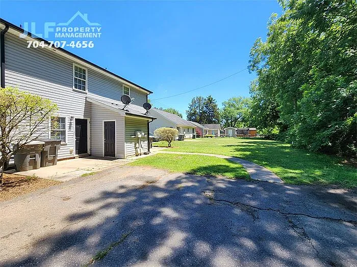 2508 S Ridge Ave — Photo 13