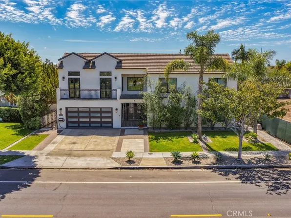 1827 Mariners Dr, Newport Beach, CA 92660