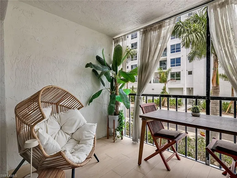 260 Southbay Dr #107 — Photo 14