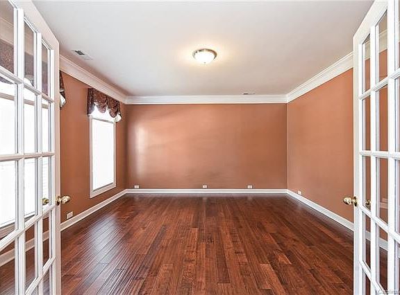 3rd image of 2508 Harlington Ln