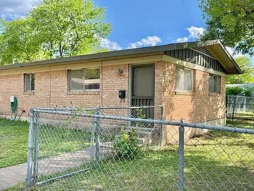5209 Joe Sayers Ave #A Photo 1