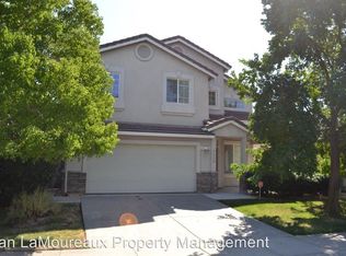 5612 Lawler St, Sacramento, CA 95835
