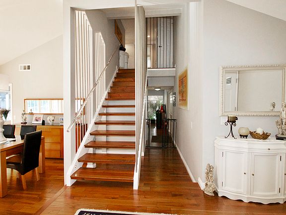3rd image of 1453 Cheswick Pl