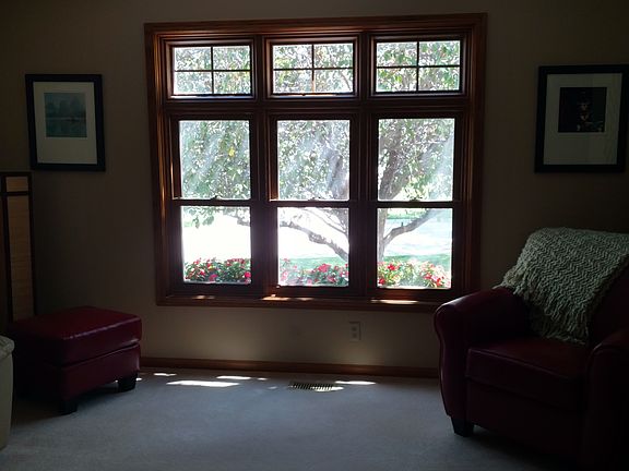 5th image of 3030 Williamsburg Dr