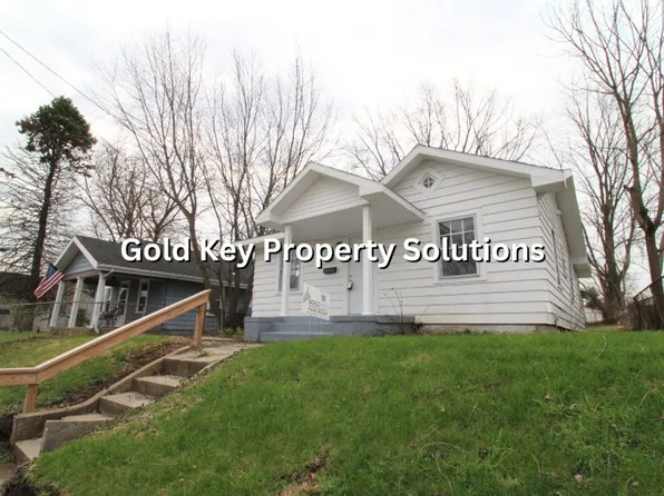 605 W 10th St, Muncie, IN 47302