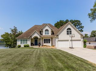 490 Emory River Rd, Harriman, TN 37748