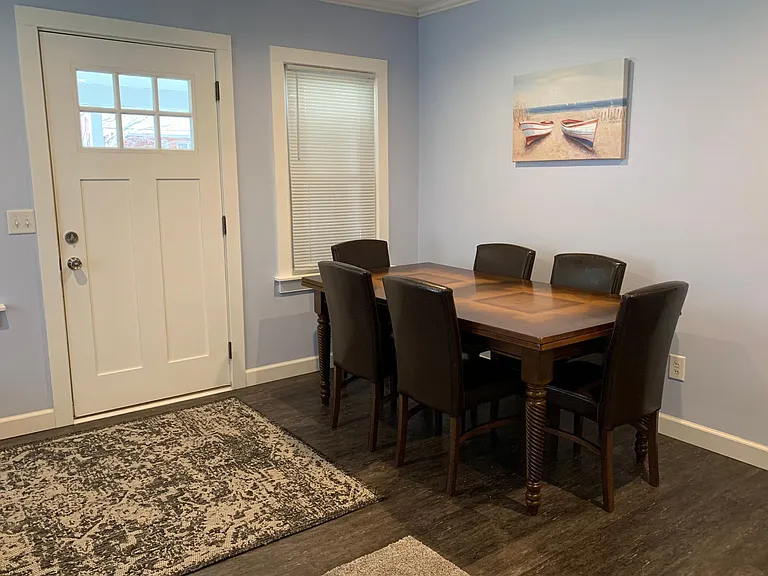 205 Canton Ave — Photo 10