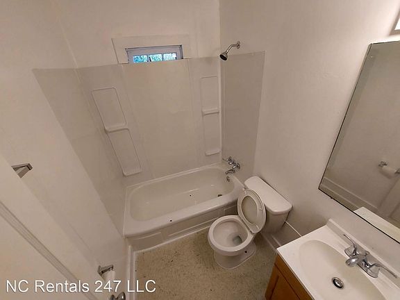 5th image of 1411 Underwood Ave #1409