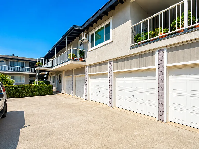 310 W Mountain View Ave #F — Photo 10