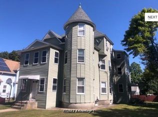 41 Agate Ave APT 2, Worcester, MA 01604