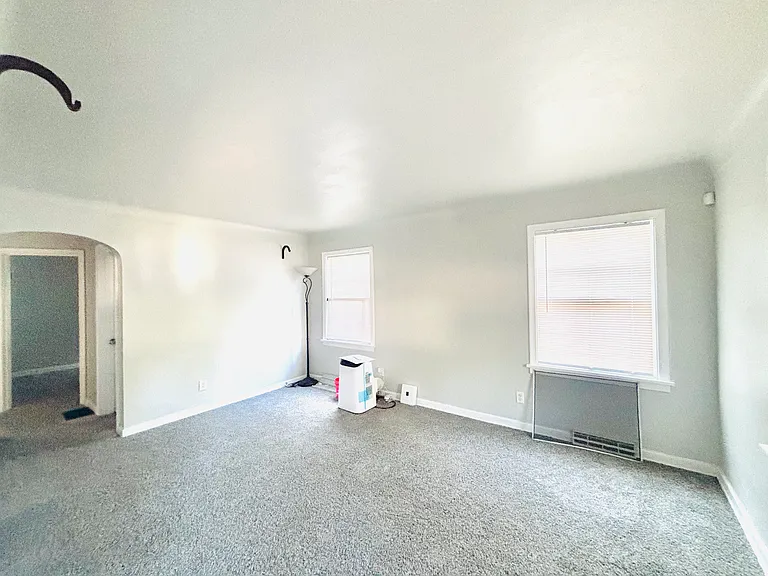 919 Turner Ave — Photo 5