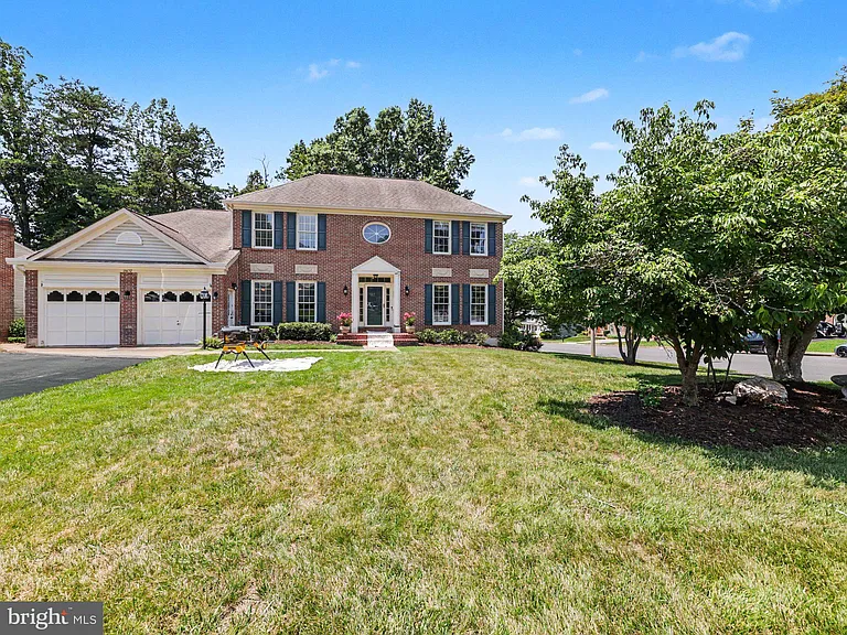 16652 Purcival Ct — Photo 2