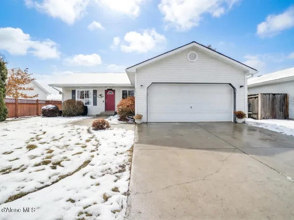 7633 N Sweet River Dr, Coeur D Alene, ID 83815