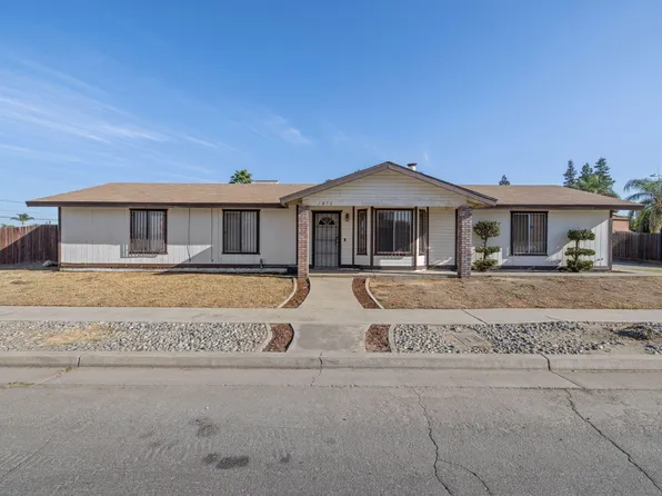 1296 W San Mateo Avenue, Tulare, CA 93274