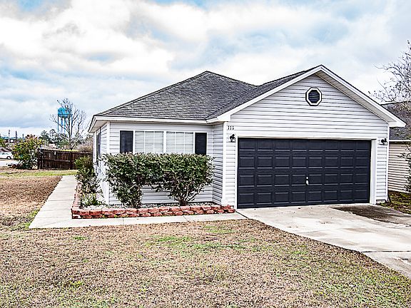 3rd image of 111 Nivana Dr