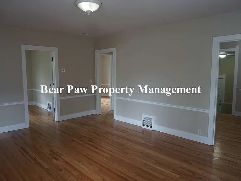 1390 Reed St — Photo 4