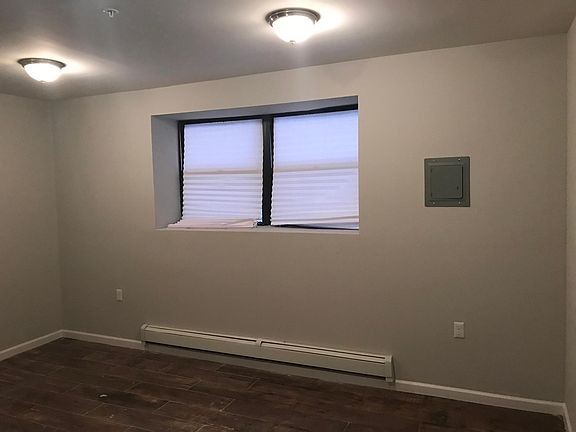 5th image of 829 18th Ave #B1