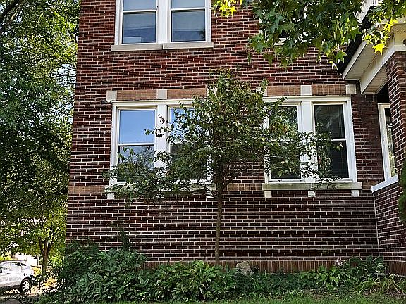 4th image of 4500-4502 Cleveland Ave