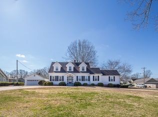 200 E 10th St, Trenton, TN 38382