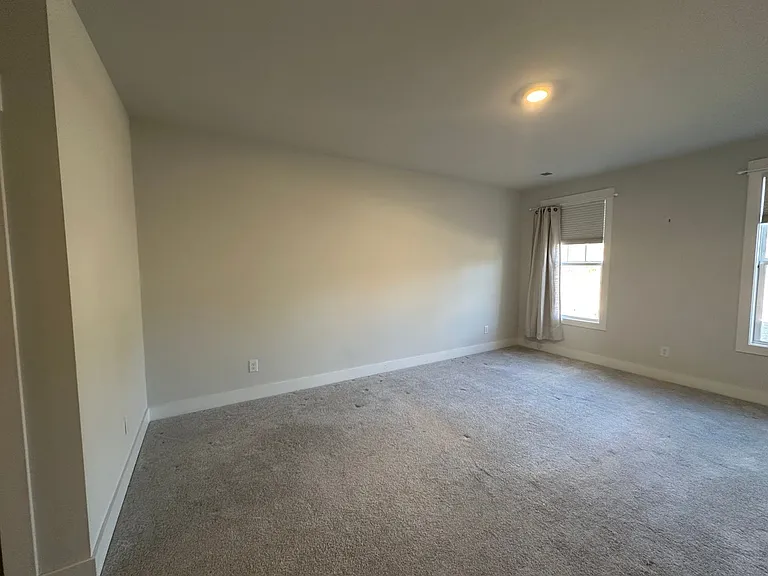 521 Robinwood Pl — Photo 22