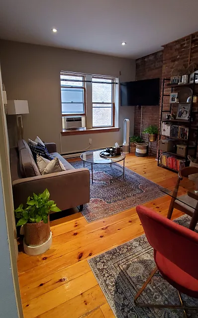 1 bed, 550 sqft, $3,100 — Photo 2