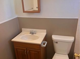712 E Booneslick Rd #A, Warrenton, MO 63383