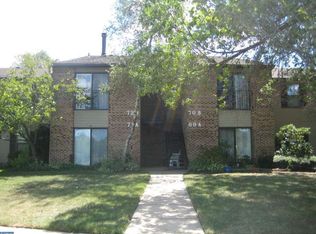 72B Sumac Ct, Mount Laurel, NJ 08054