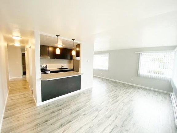 2nd image of 1104 Pacific Ave APT 201