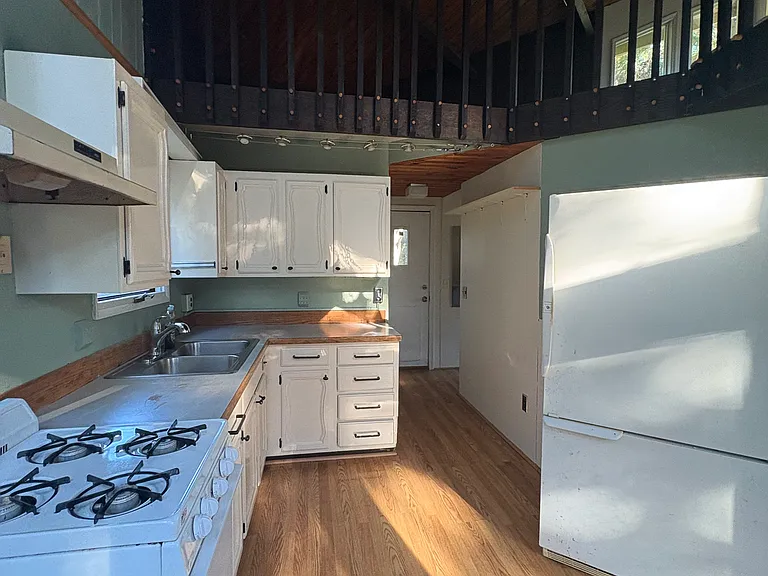 333 Timberline Dr — Photo 5