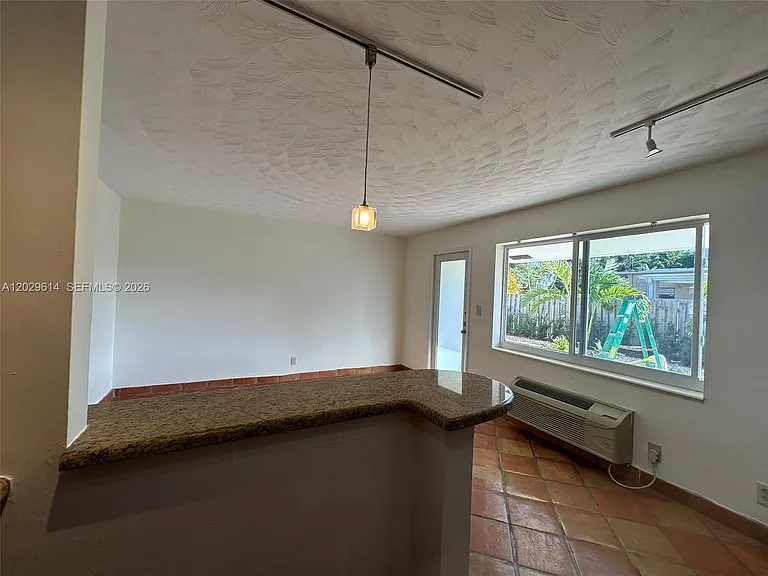 1324 NE 16th Ave #2 — Photo 10