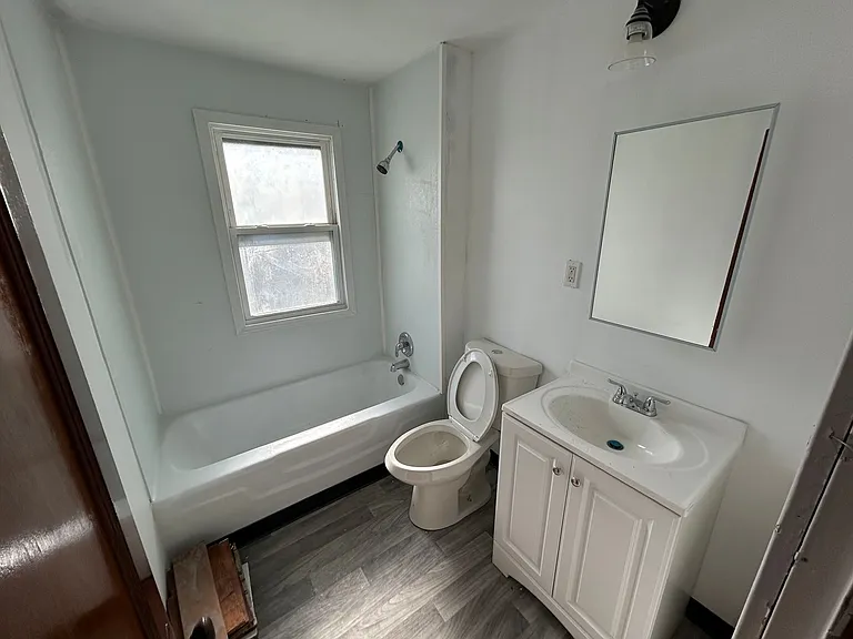 11220 Primrose Ave — Photo 11
