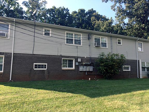 2nd image of 3100 Marion Dr