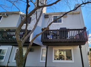 20 E Pembroke Rd #20, Danbury, CT 06811