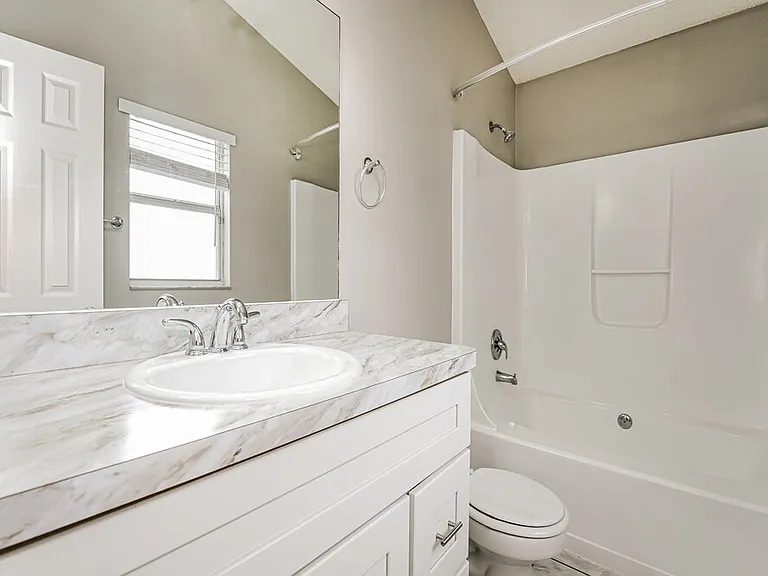 9599 Lupine Ave — Photo 11