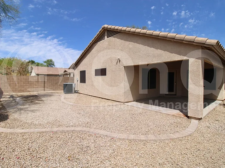 624 S 108th Pl — Photo 19