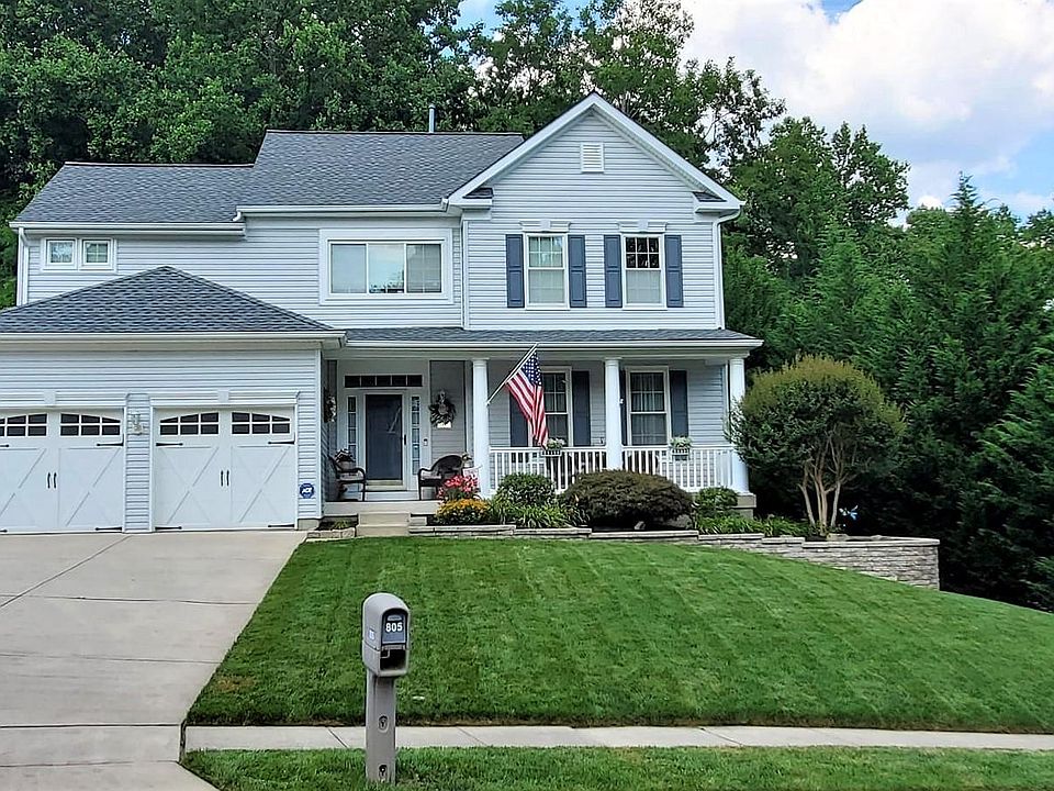1st image of 805 Foxborough Dr