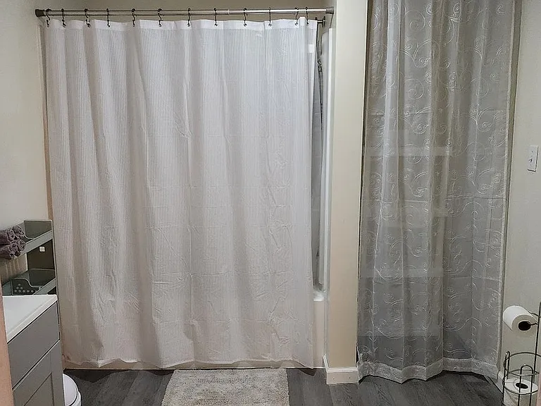 109 Curtis Ave — Photo 2