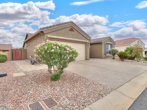 3rd image of 4698 W LOMA VERDE Avenue