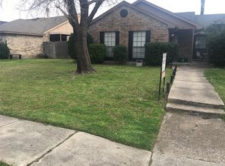 417 Liberty Pl, Grand Prairie, TX 75052