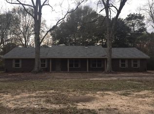 45 Liberty Rd, Collins, MS 39428
