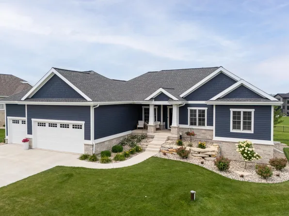 6653 Morning Dew Ln, Sun Prairie, WI 53590