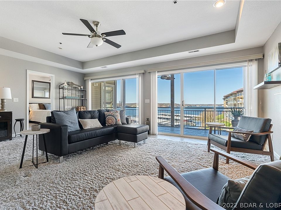 1st image of 142 Palisades Dr #2B