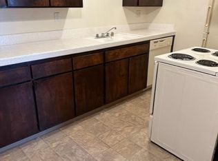 3800 Stine Rd APT 20, Bakersfield, CA 93309