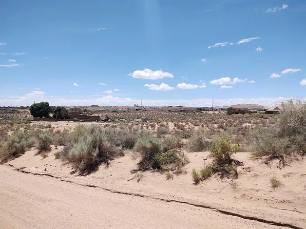 1601 Nez Perce Loop NE, Rio Rancho, NM 87144