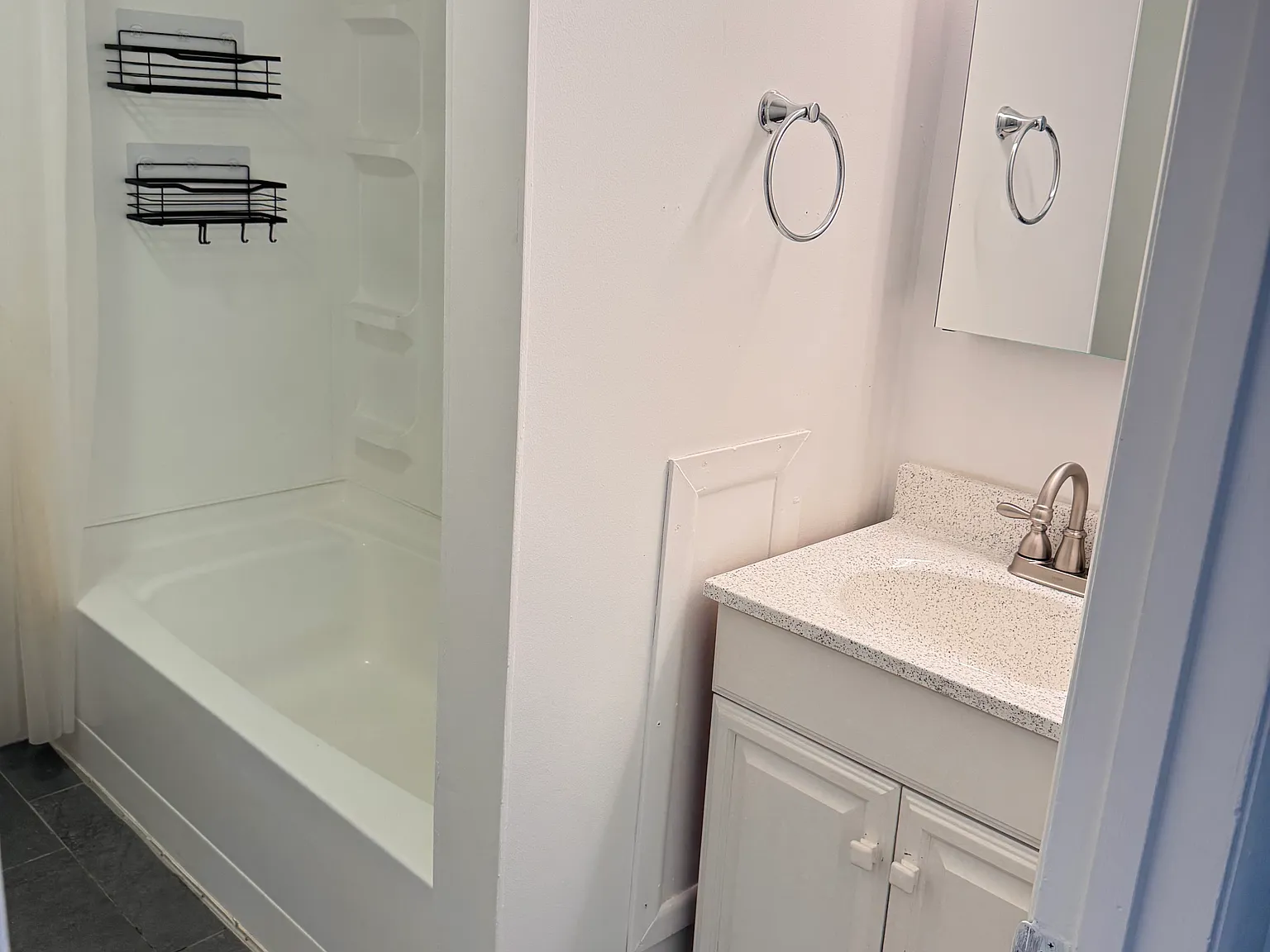 1 bed, $1,400 — Photo 1