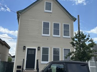 10 Lincoln Pl, Wallington, NJ 07057
