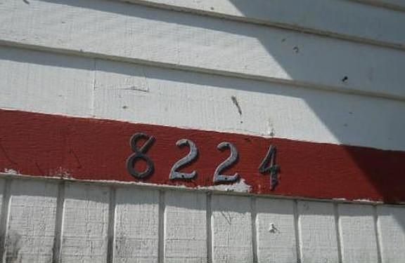 3rd image of 8224 Troxler Dr
