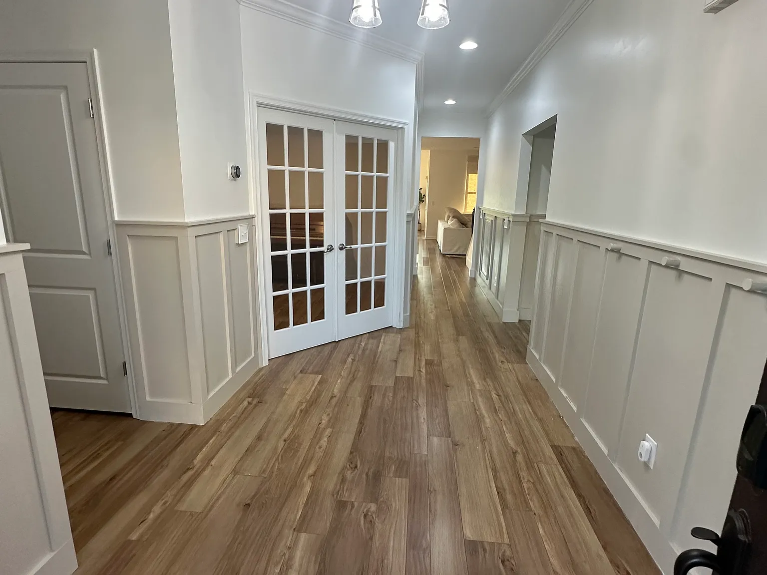 4 bed, 3.5 bath, 2855 sqft, $4,500 — Photo 4