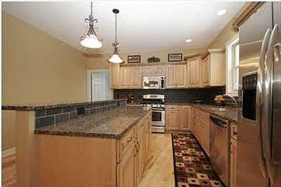 4th image of 5241 Applewood Dr SW