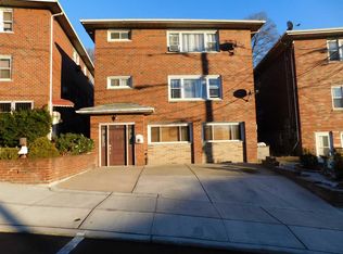 42 Hauxhurst Ave #1, Weehawken, NJ 07086